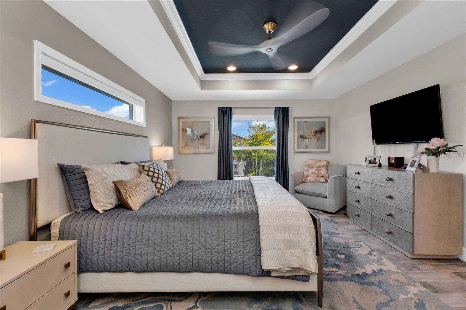 ROTONDA LAKES - Residential