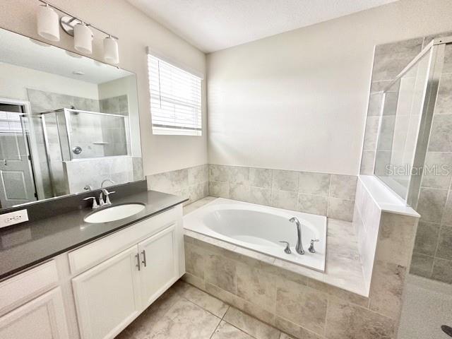 STOREY LAKE TR K - Residential Lease