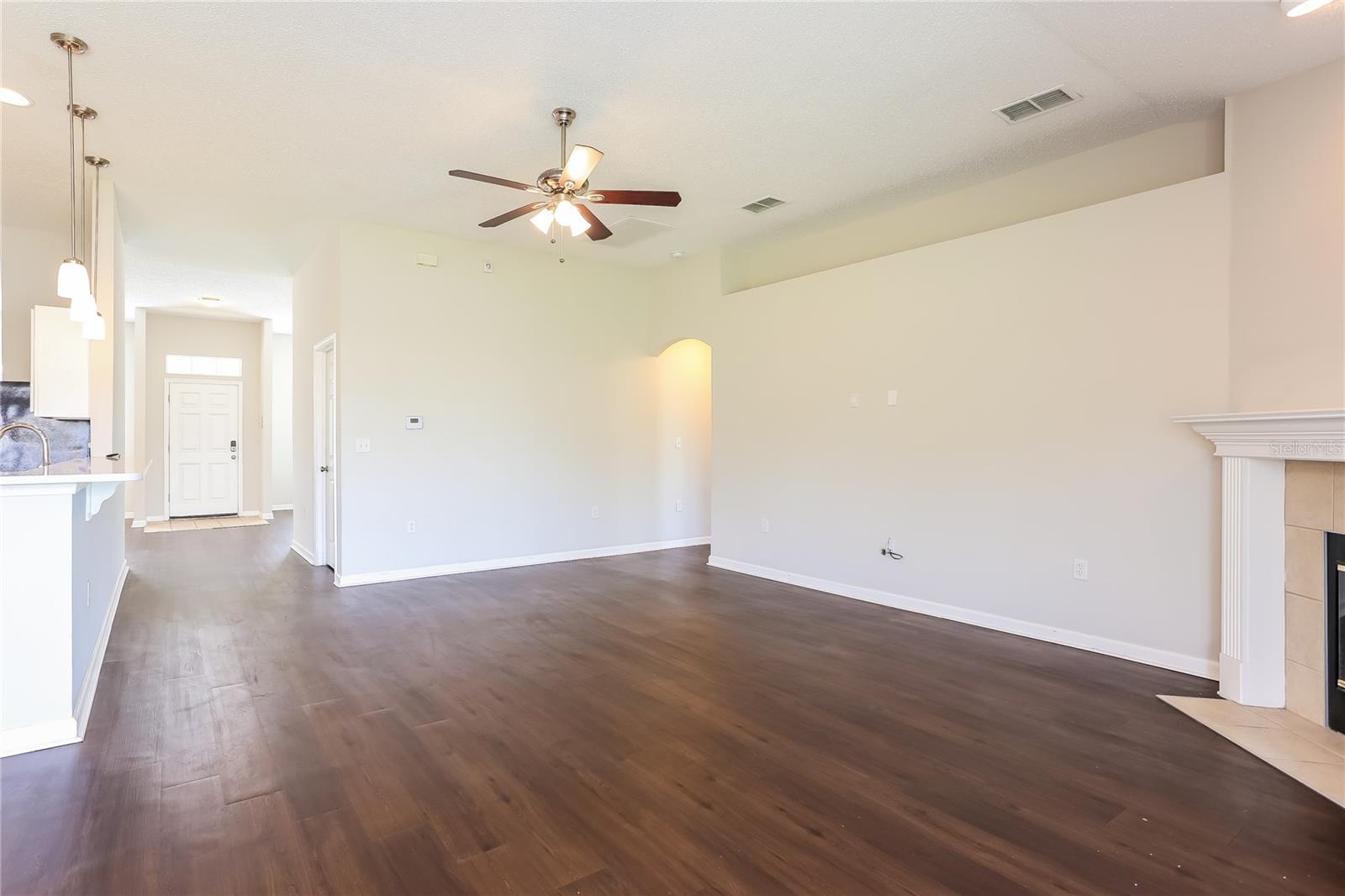 10084 GARDEN LAKE COURT
