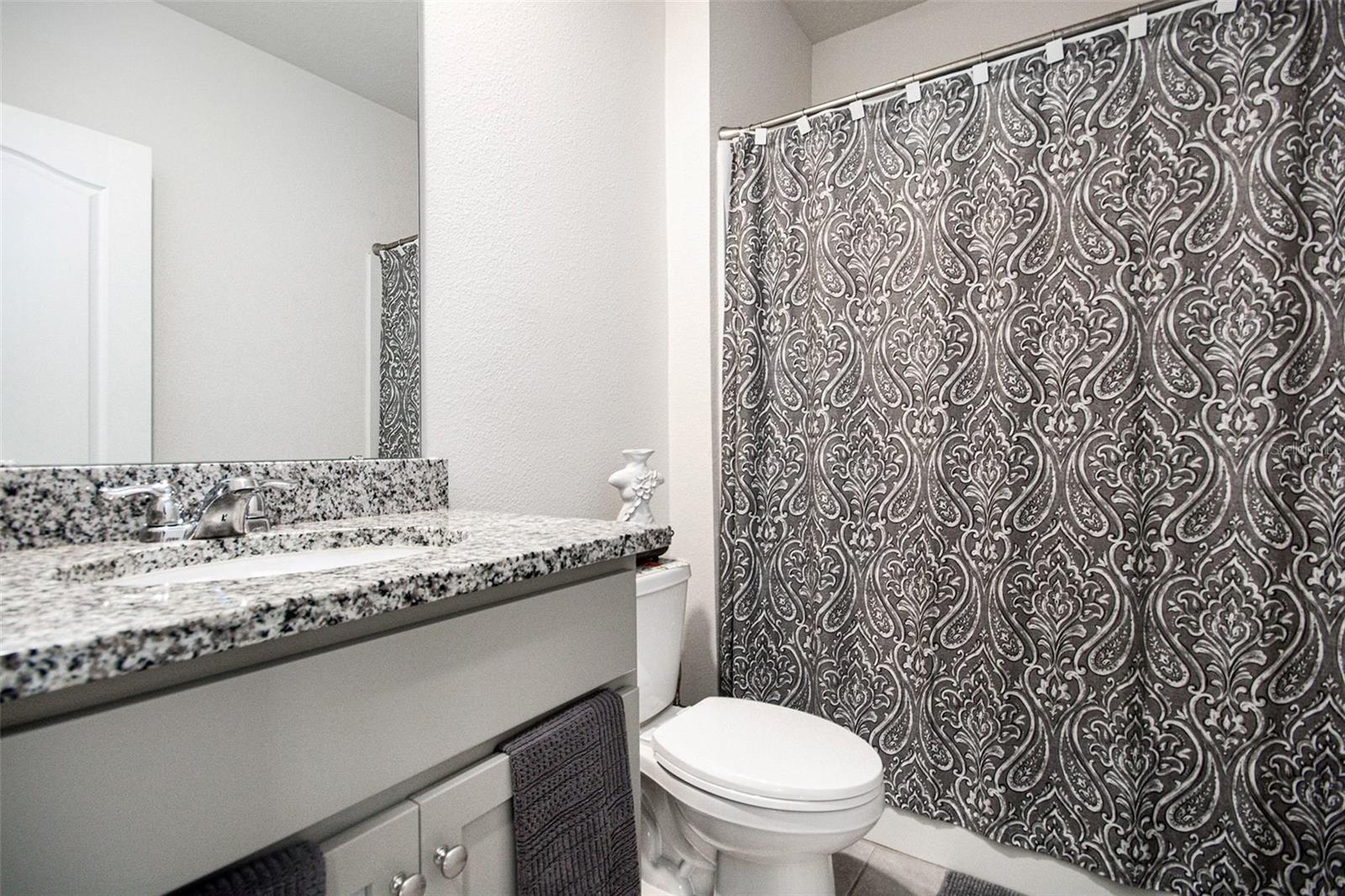 LAKE HARRIS RESERVE - Residential