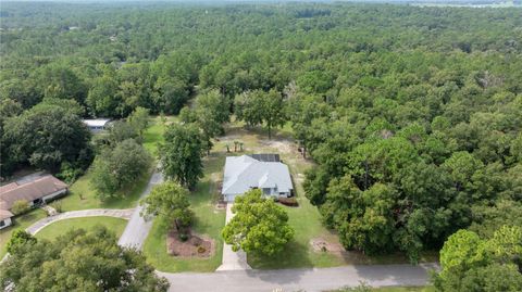 A home in LECANTO