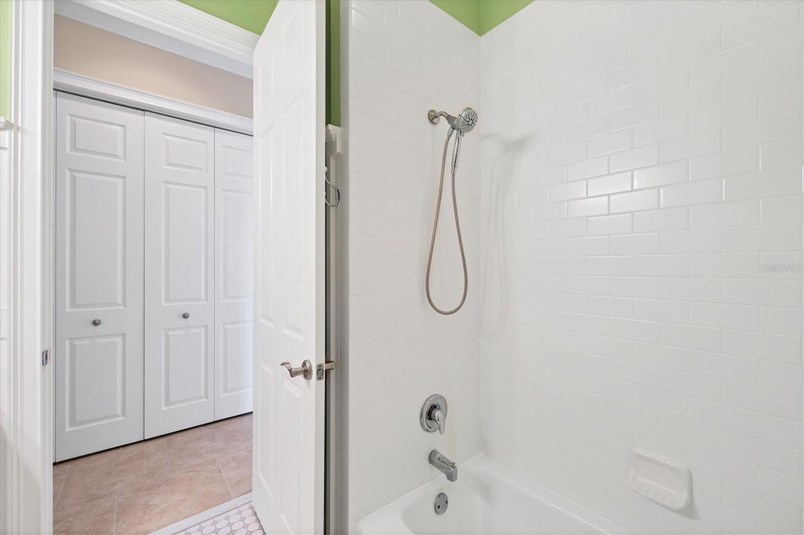 ENGLEWOOD GARDENS - Residential