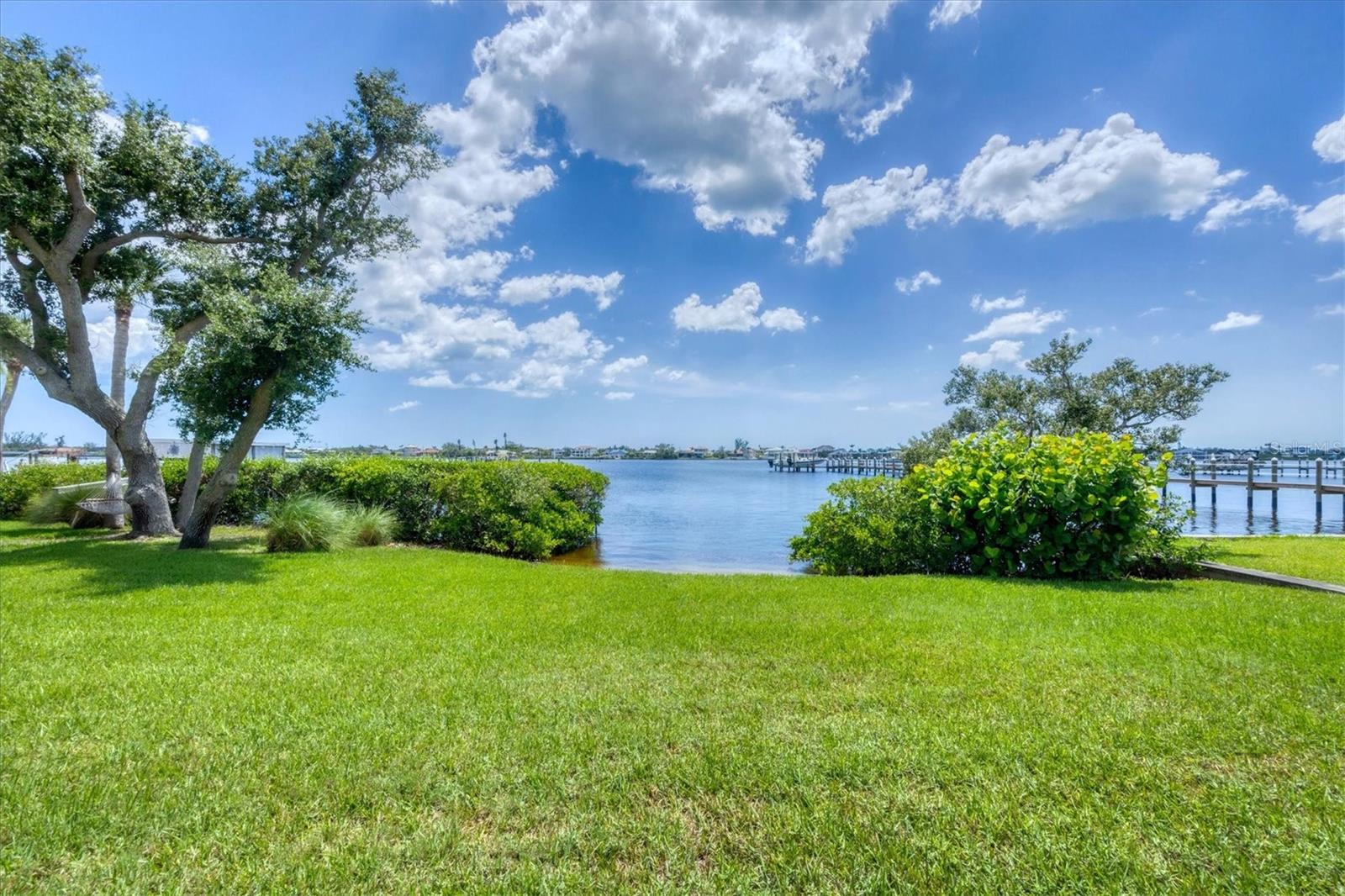 ENGLEWOOD GARDENS - Residential