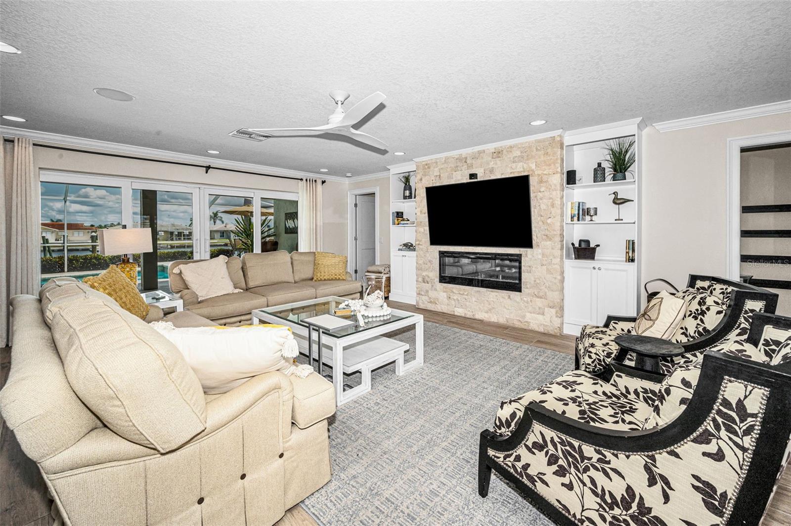 FLOR-A-MAR SEC C-9 - Residential