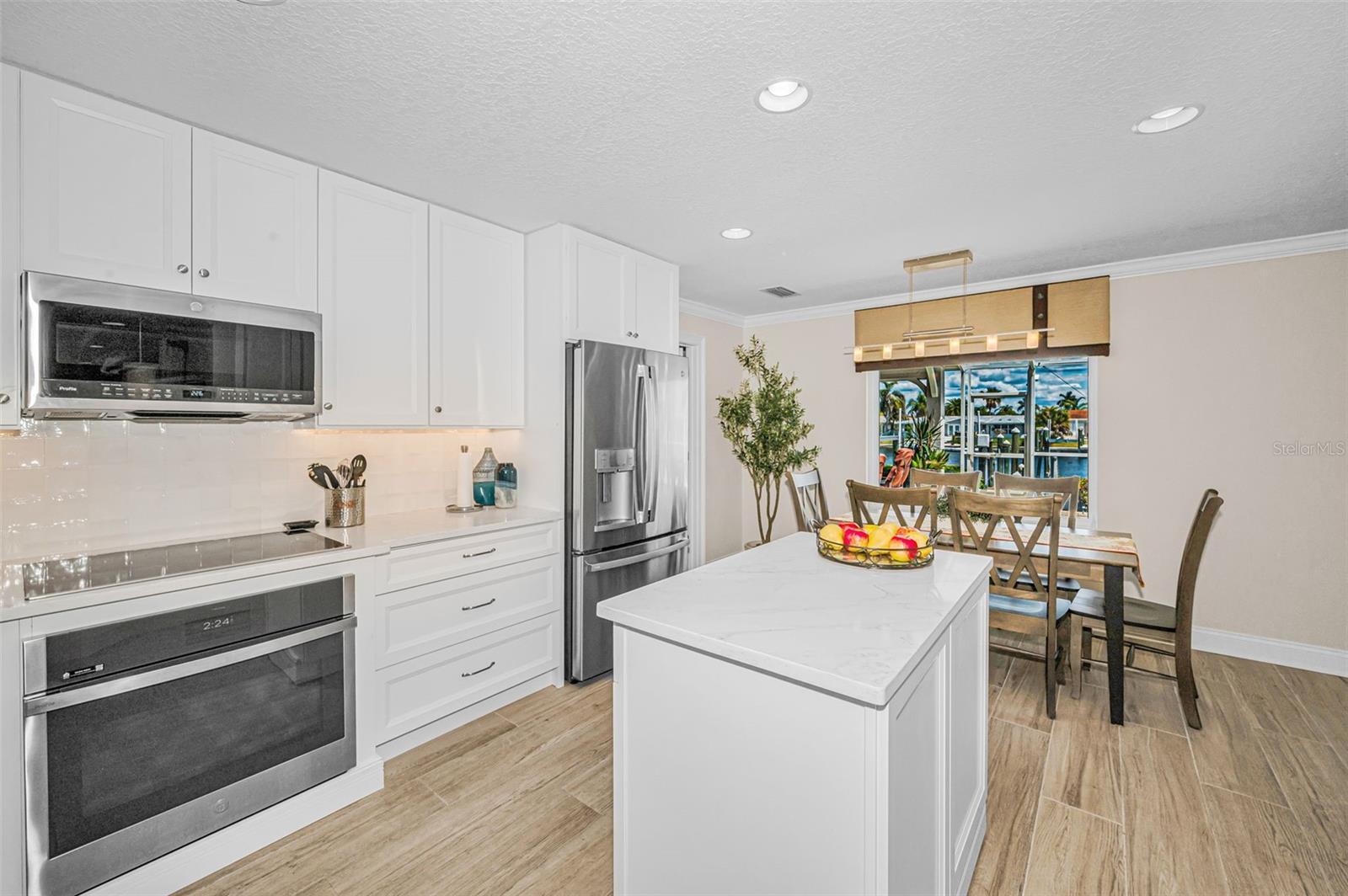FLOR-A-MAR SEC C-9 - Residential