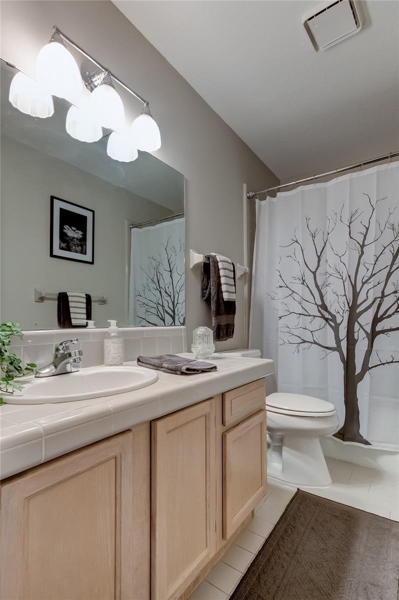 LAKE PADGETT SOUTH - Residential