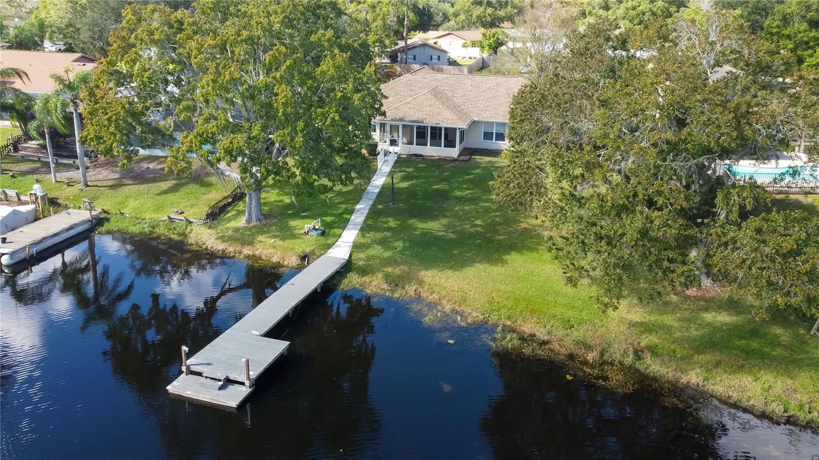 LAKE PADGETT SOUTH - Residential