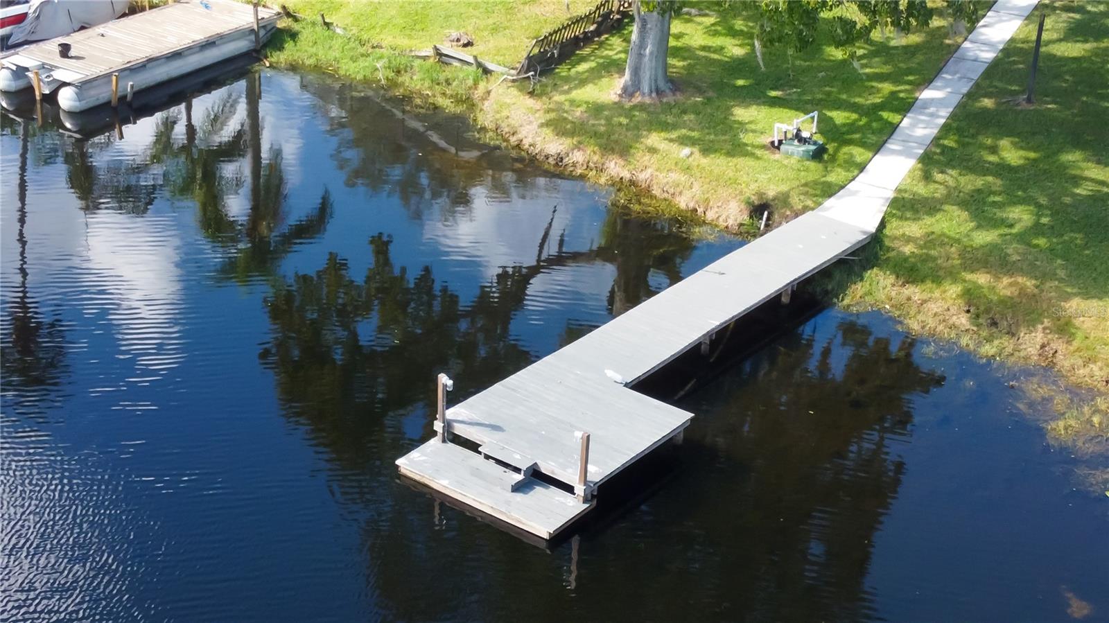 LAKE PADGETT SOUTH - Residential