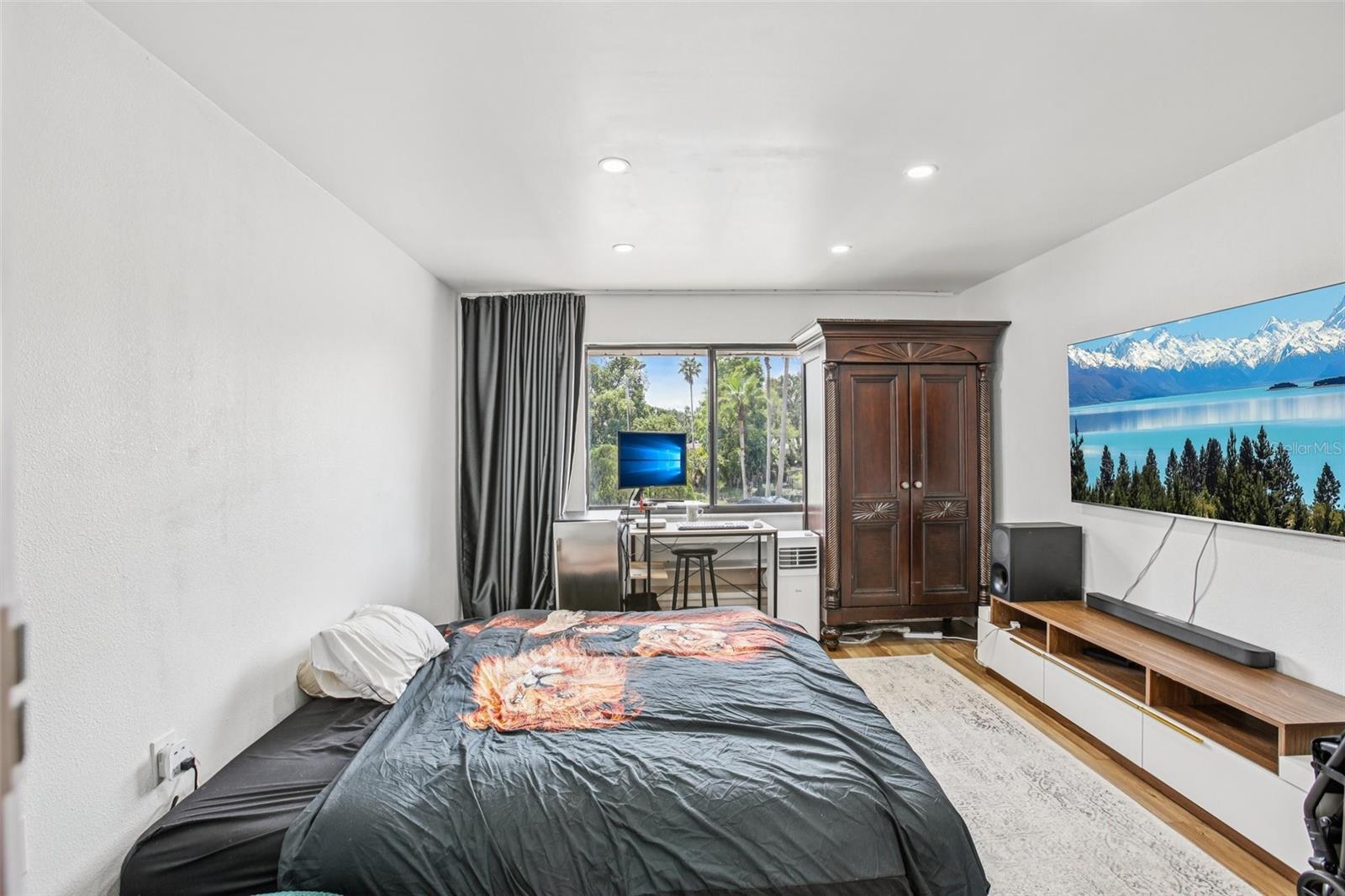 PARADISE LAKES RESORT CONDO - Residential