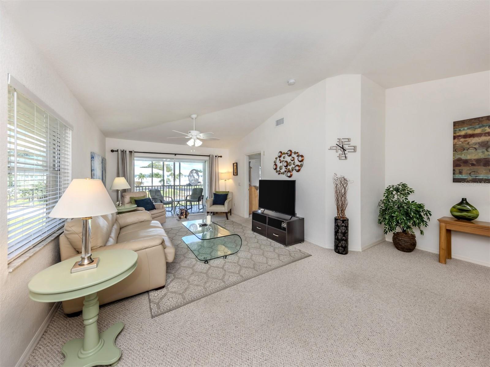 LINKSIDE - Residential