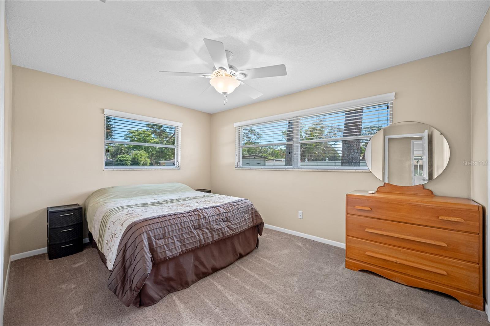 SUMMIT LAKE SEC OF LAKEWOOD ESTATES - Residential