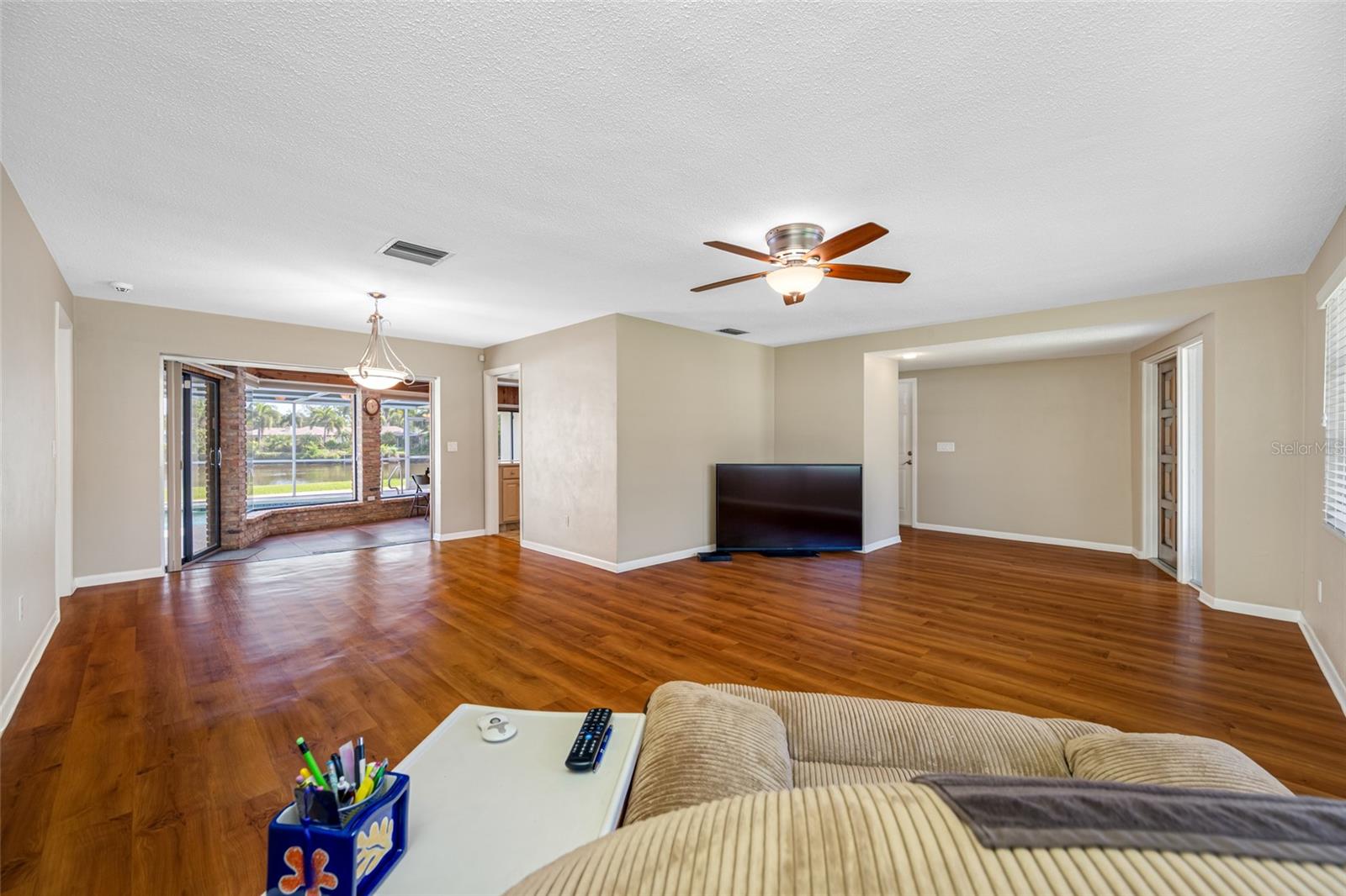 SUMMIT LAKE SEC OF LAKEWOOD ESTATES - Residential