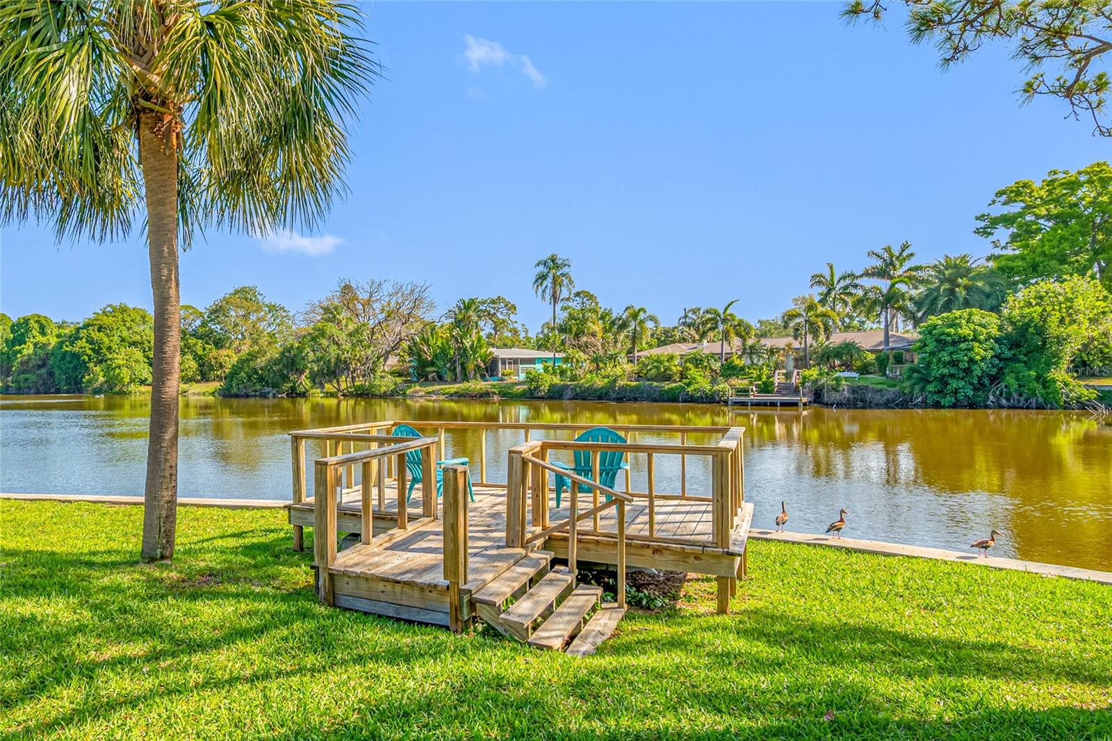 SUMMIT LAKE SEC OF LAKEWOOD ESTATES - Residential