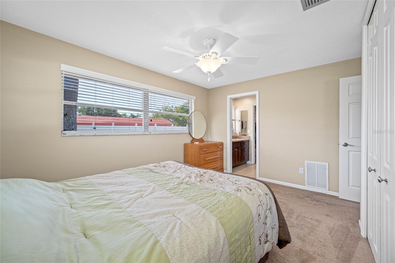 SUMMIT LAKE SEC OF LAKEWOOD ESTATES - Residential