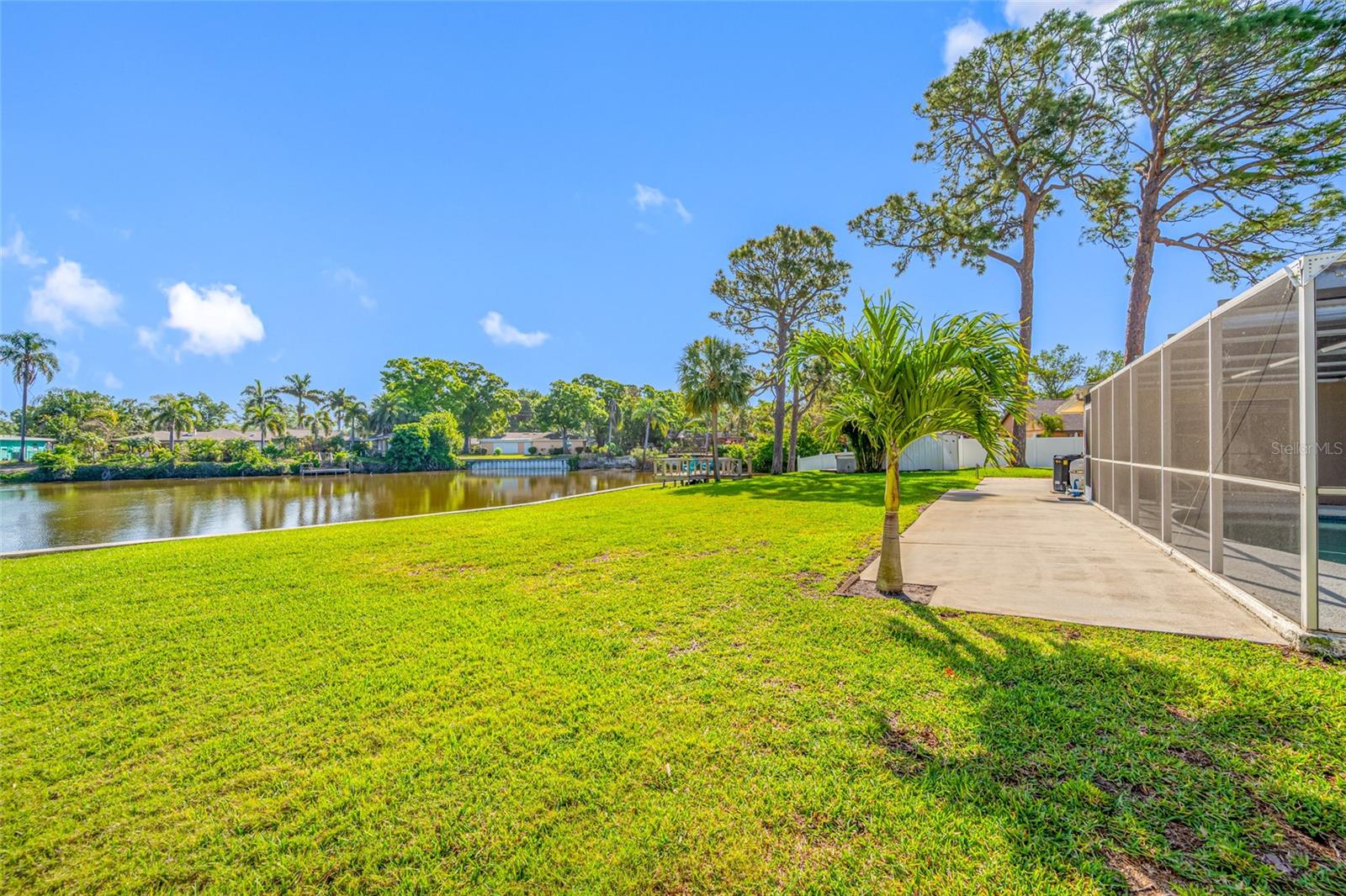 SUMMIT LAKE SEC OF LAKEWOOD ESTATES - Residential