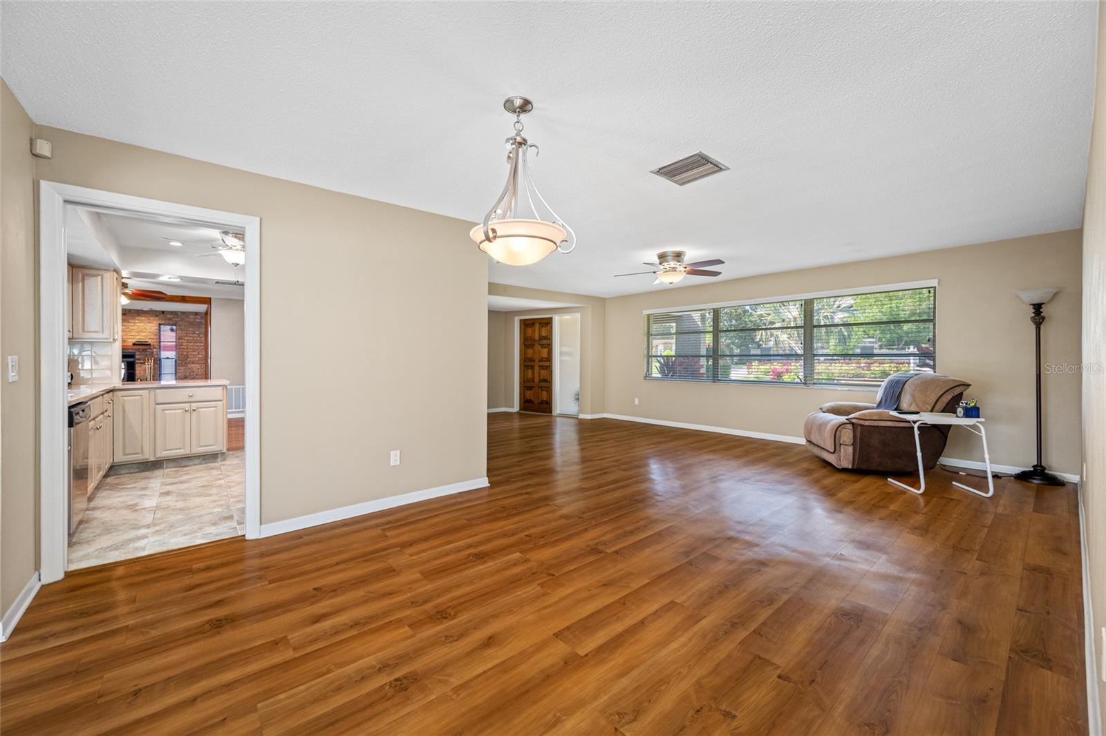 SUMMIT LAKE SEC OF LAKEWOOD ESTATES - Residential