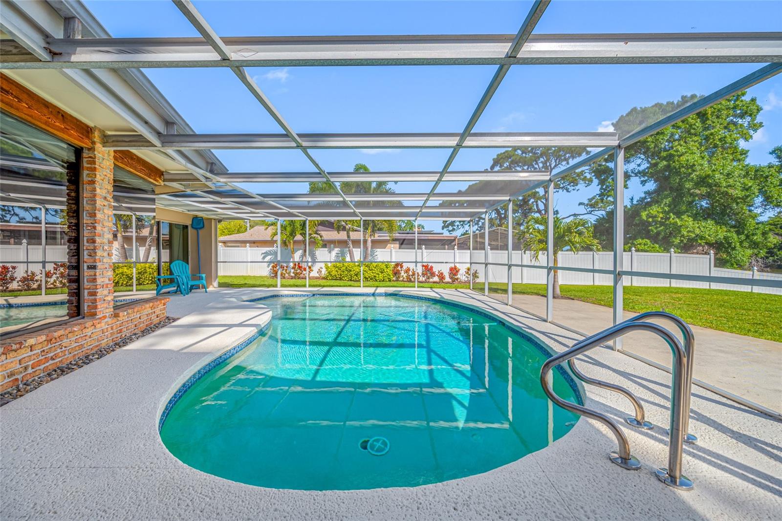 SUMMIT LAKE SEC OF LAKEWOOD ESTATES - Residential