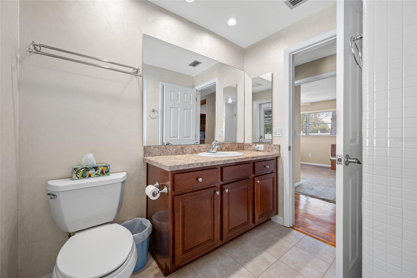 SUMMIT LAKE SEC OF LAKEWOOD ESTATES - Residential