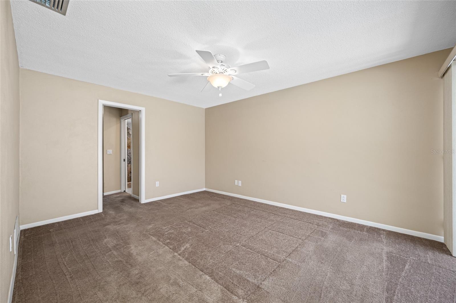 SUMMIT LAKE SEC OF LAKEWOOD ESTATES - Residential