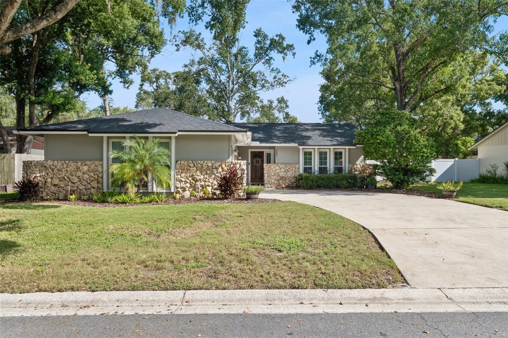 Photo of 167 Holderness Drive, Longwood, FL 32779 (MLS # O6440134)