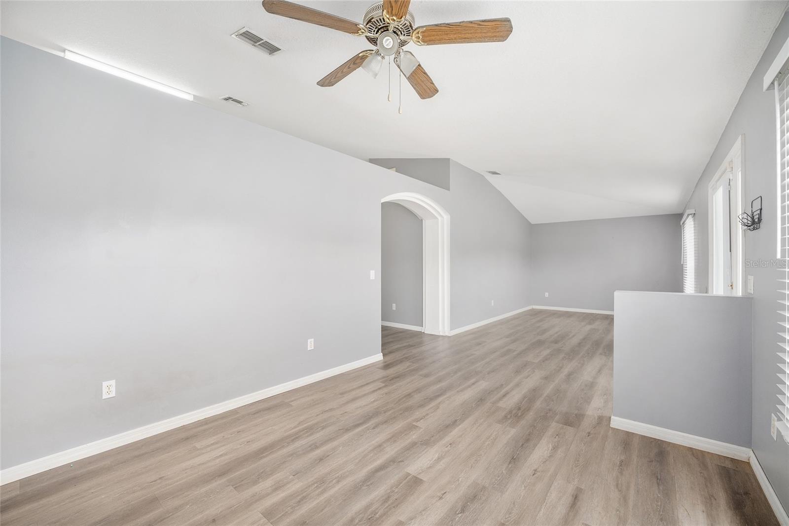 20 PINE COURT LOOP