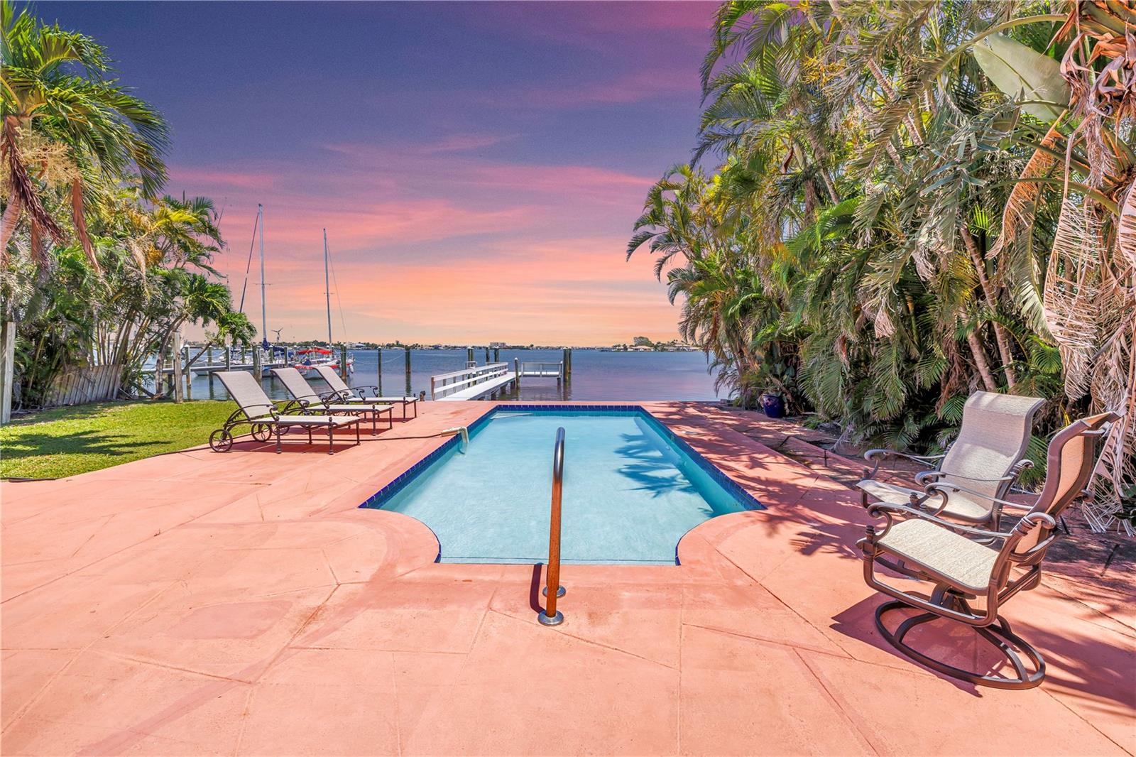 BAYSIDE 2ND ADD TO ST PETE BEACH - Residential