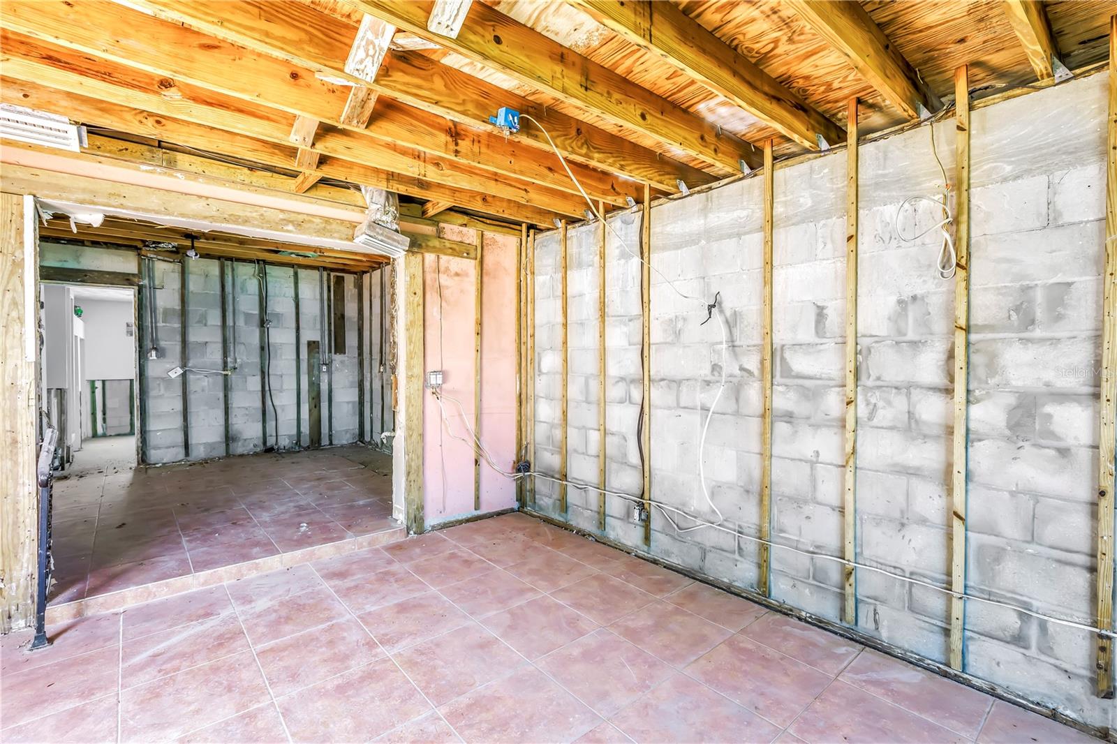 BAYSIDE 2ND ADD TO ST PETE BEACH - Residential