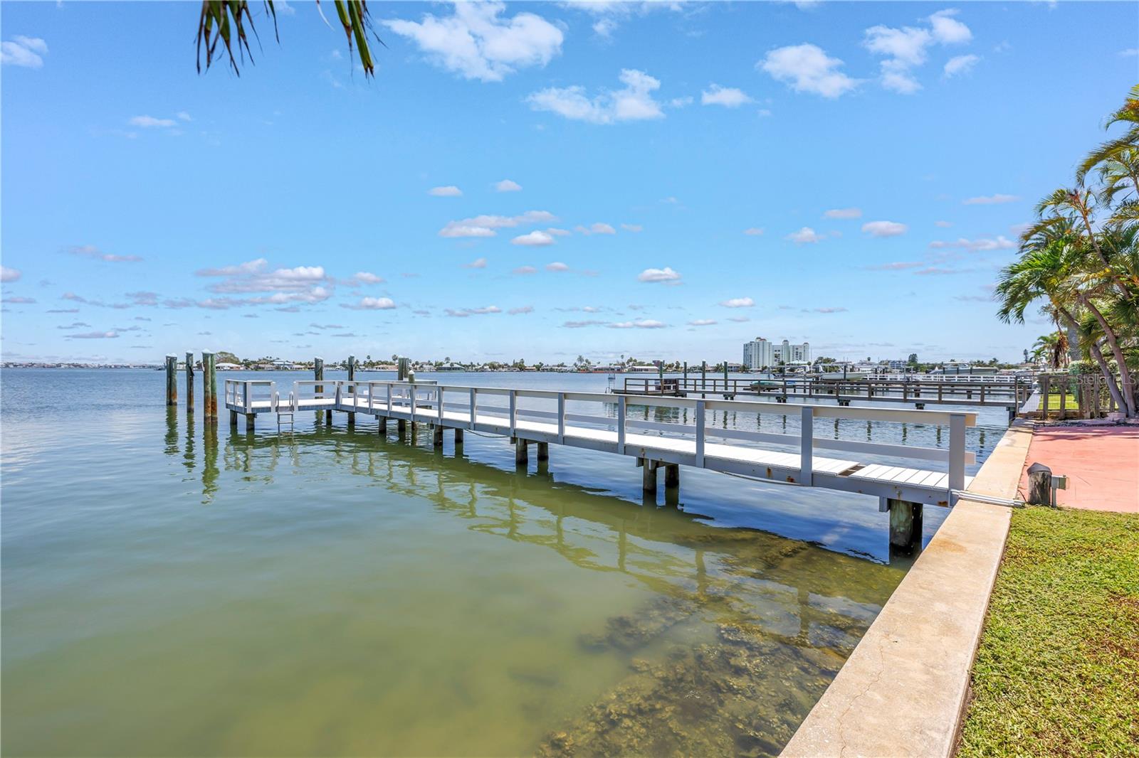 BAYSIDE 2ND ADD TO ST PETE BEACH - Residential