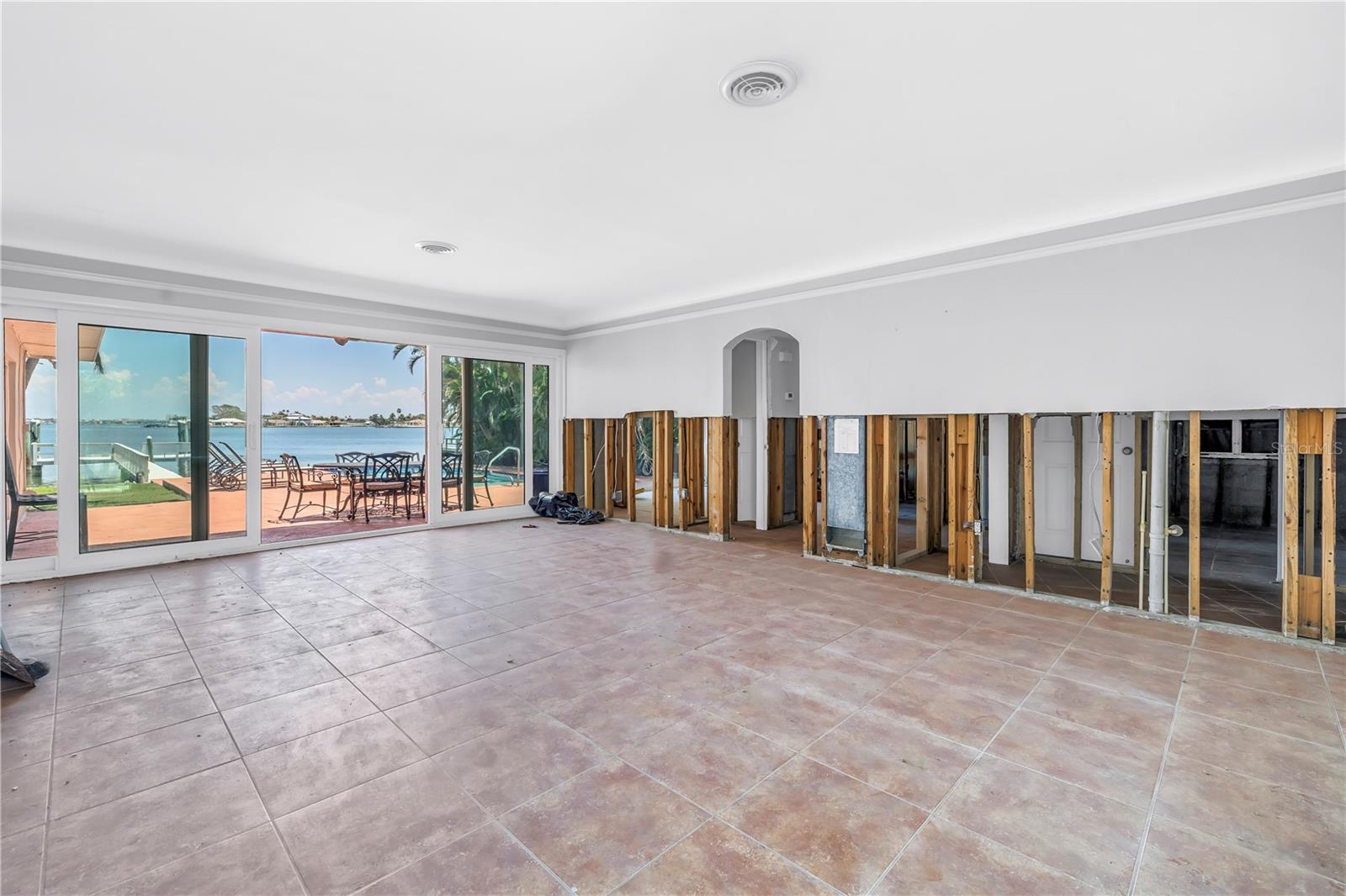 BAYSIDE 2ND ADD TO ST PETE BEACH - Residential