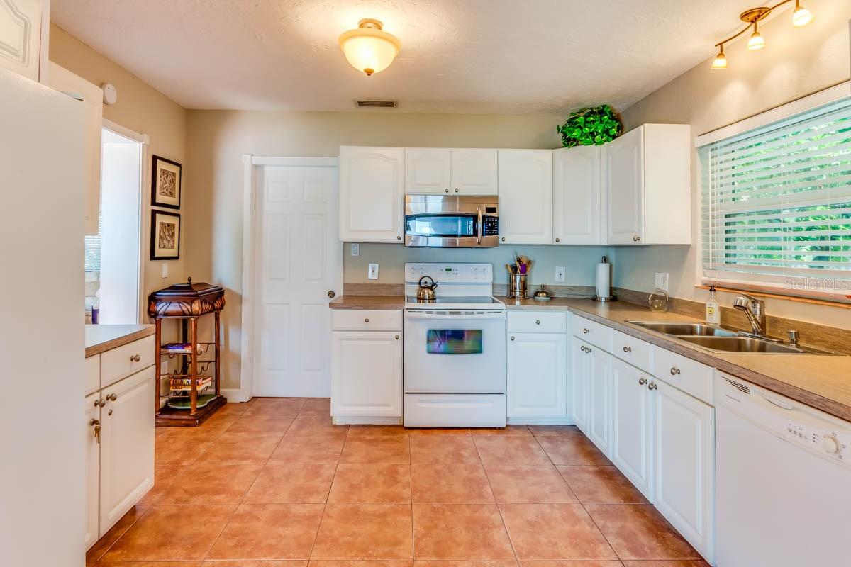 BAYSIDE 2ND ADD TO ST PETE BEACH - Residential