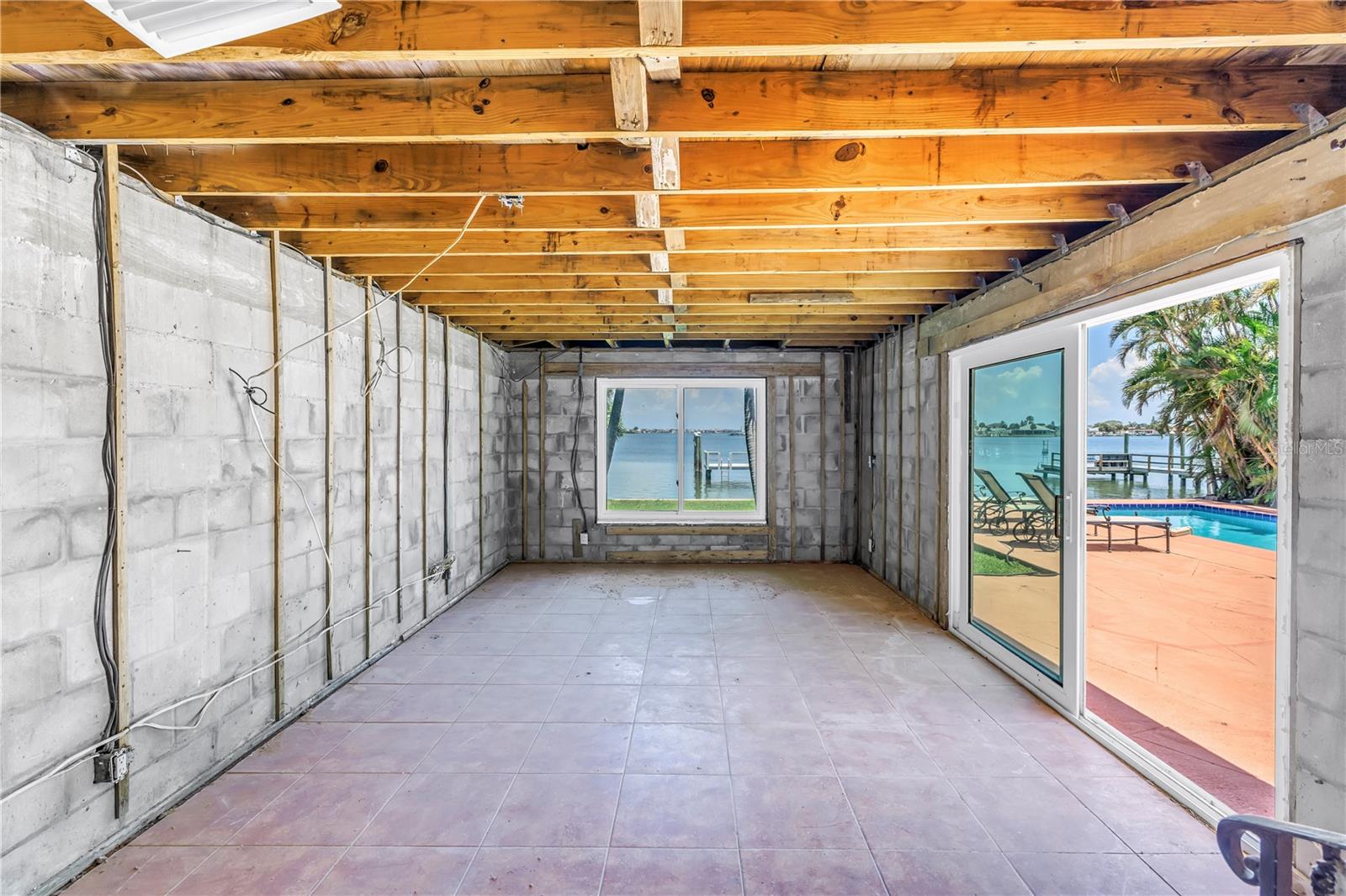 BAYSIDE 2ND ADD TO ST PETE BEACH - Residential