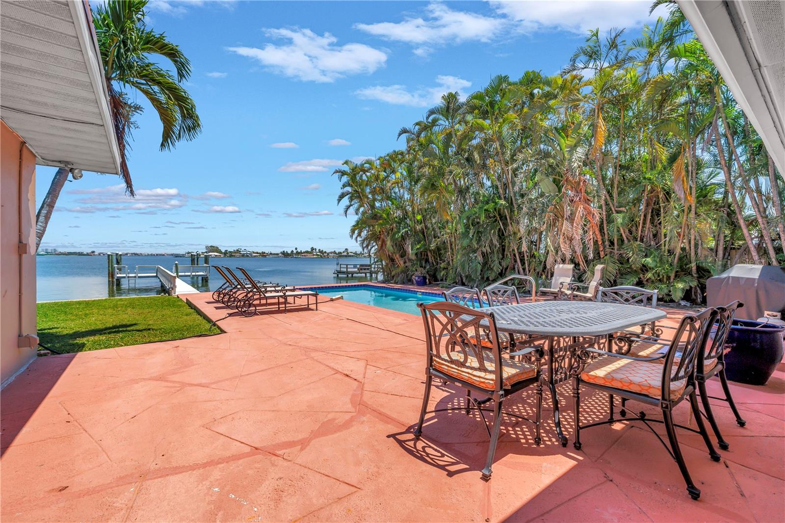 BAYSIDE 2ND ADD TO ST PETE BEACH - Residential