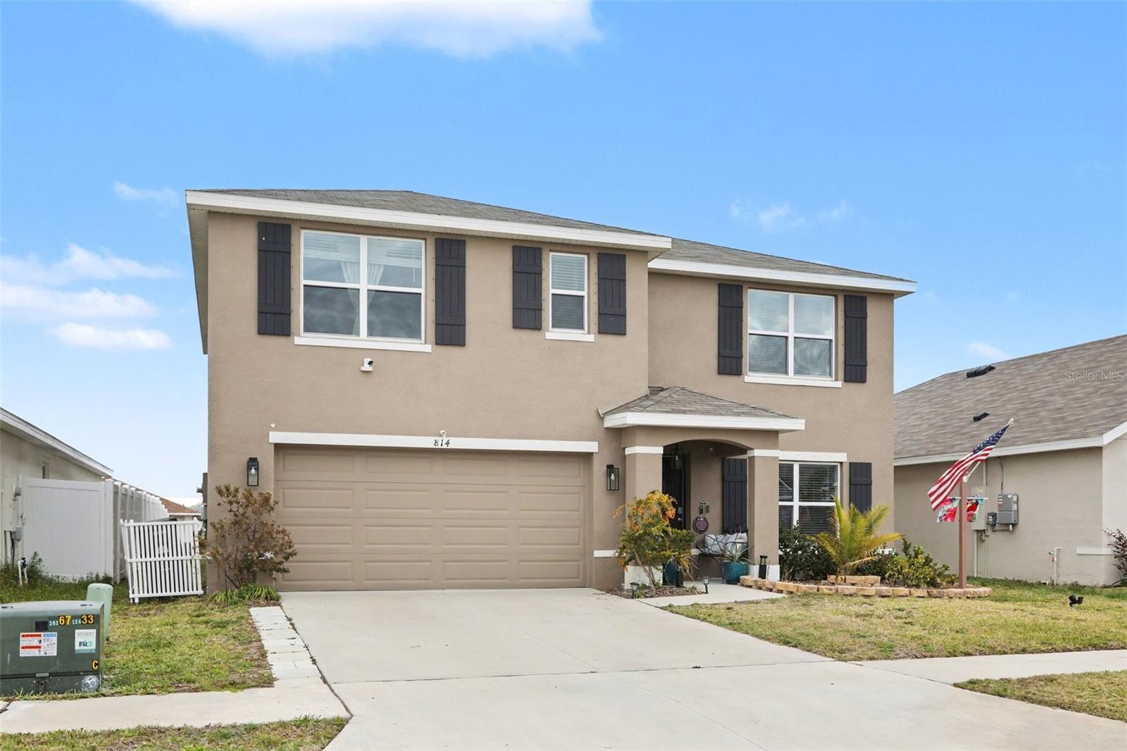 814 ACE OUTLAW AVENUE