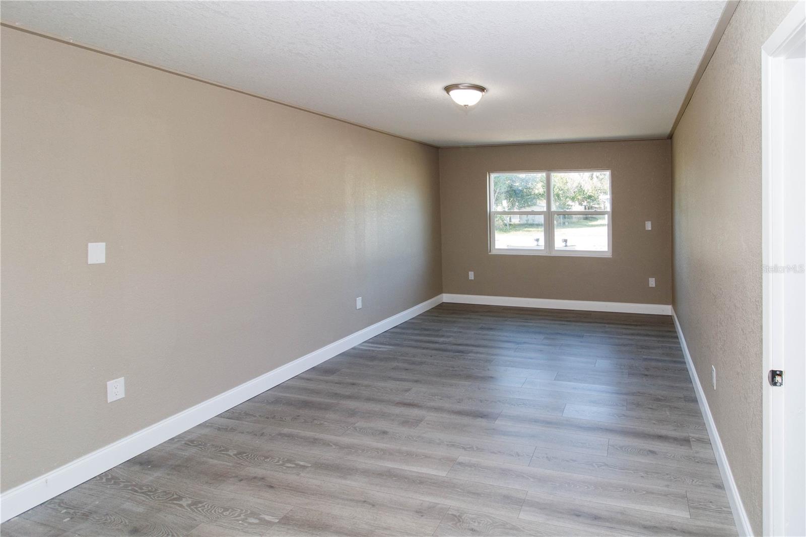 JASMIN TERRACE - Residential