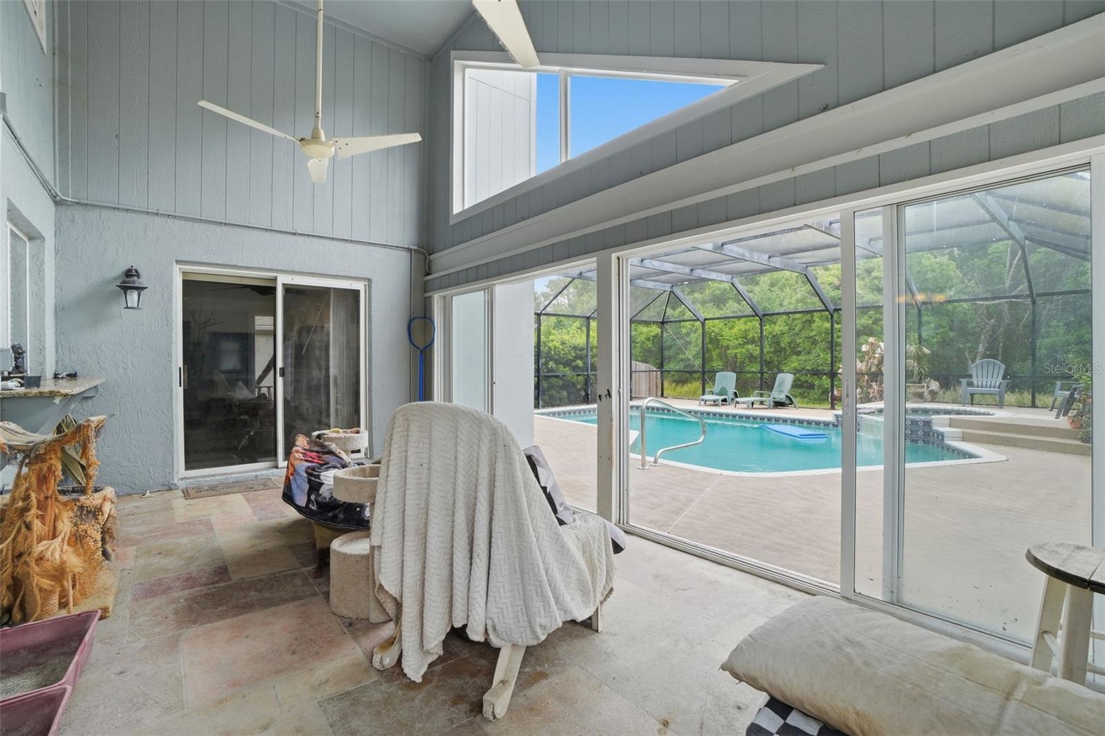 ALAFAYA WOODS PH 15 - Residential