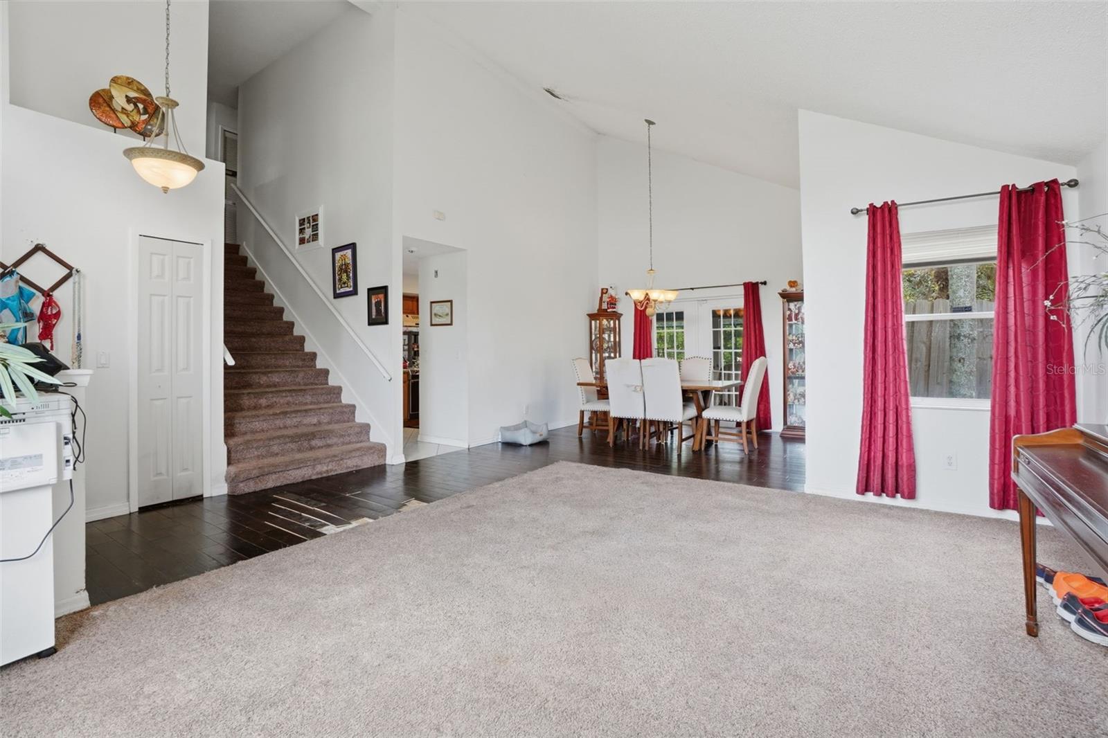 ALAFAYA WOODS PH 15 - Residential