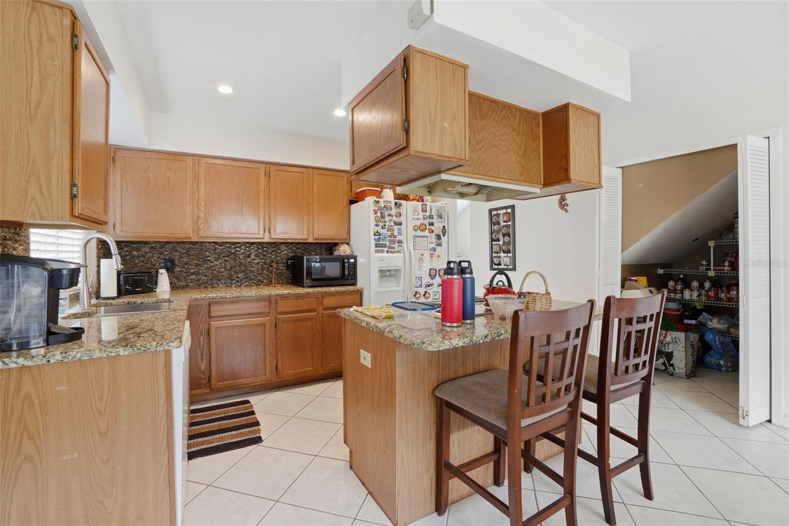 ALAFAYA WOODS PH 15 - Residential