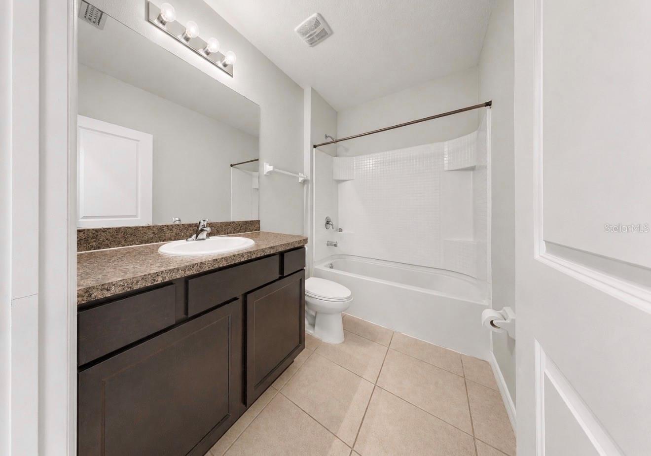 CARLTON LAKES WEST PH 2B - Residential