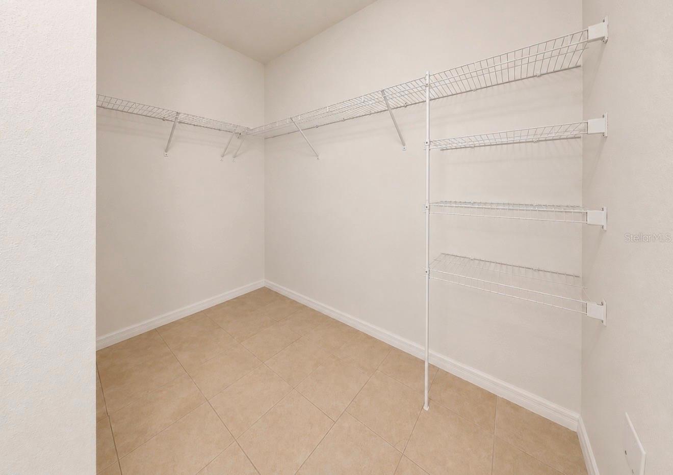 CARLTON LAKES WEST PH 2B - Residential