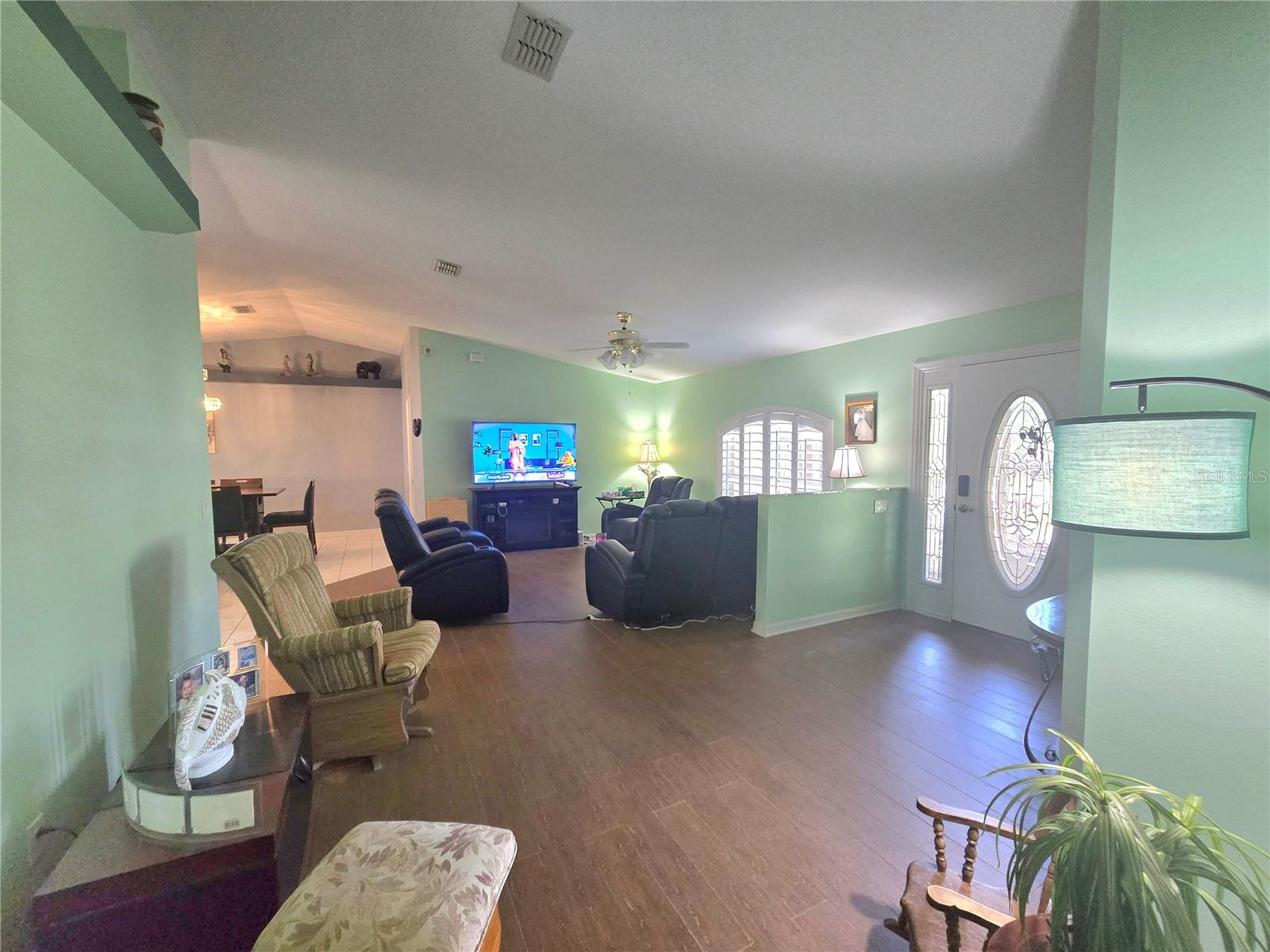 2530 TAMARIND DRIVE