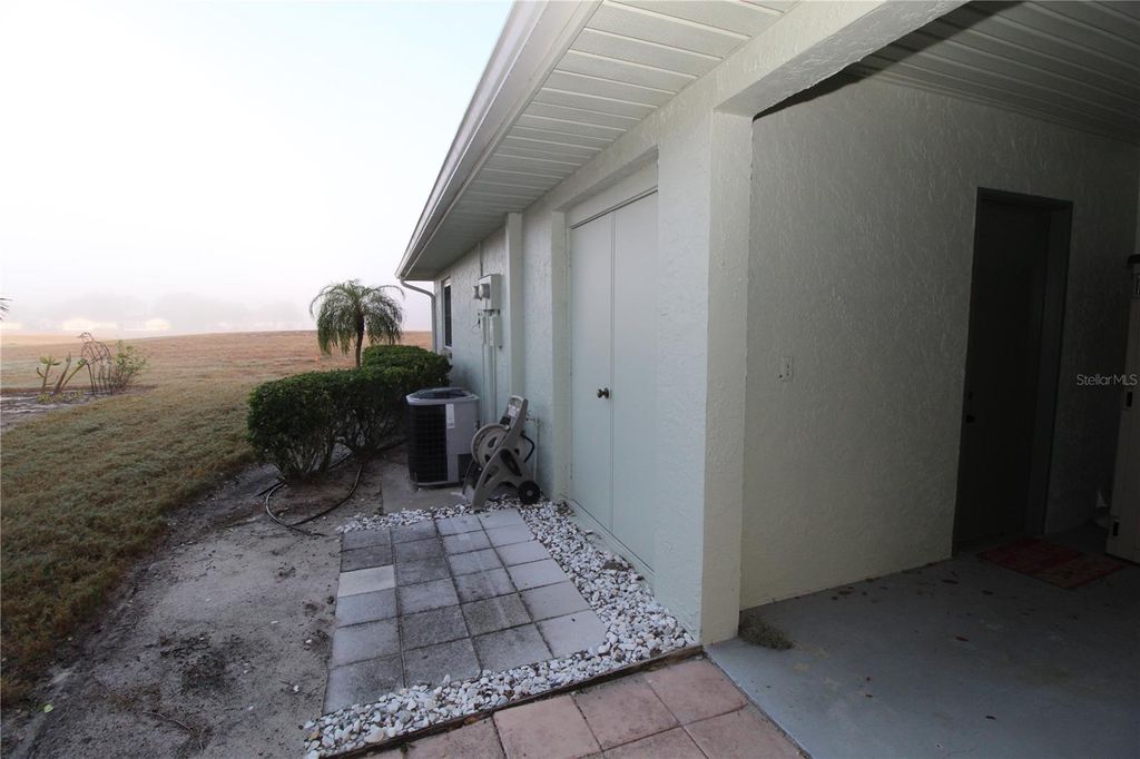 Photo of 1015 Harefield Circle #52, Sun City Center, FL 33573 (MLS # TB8458869)