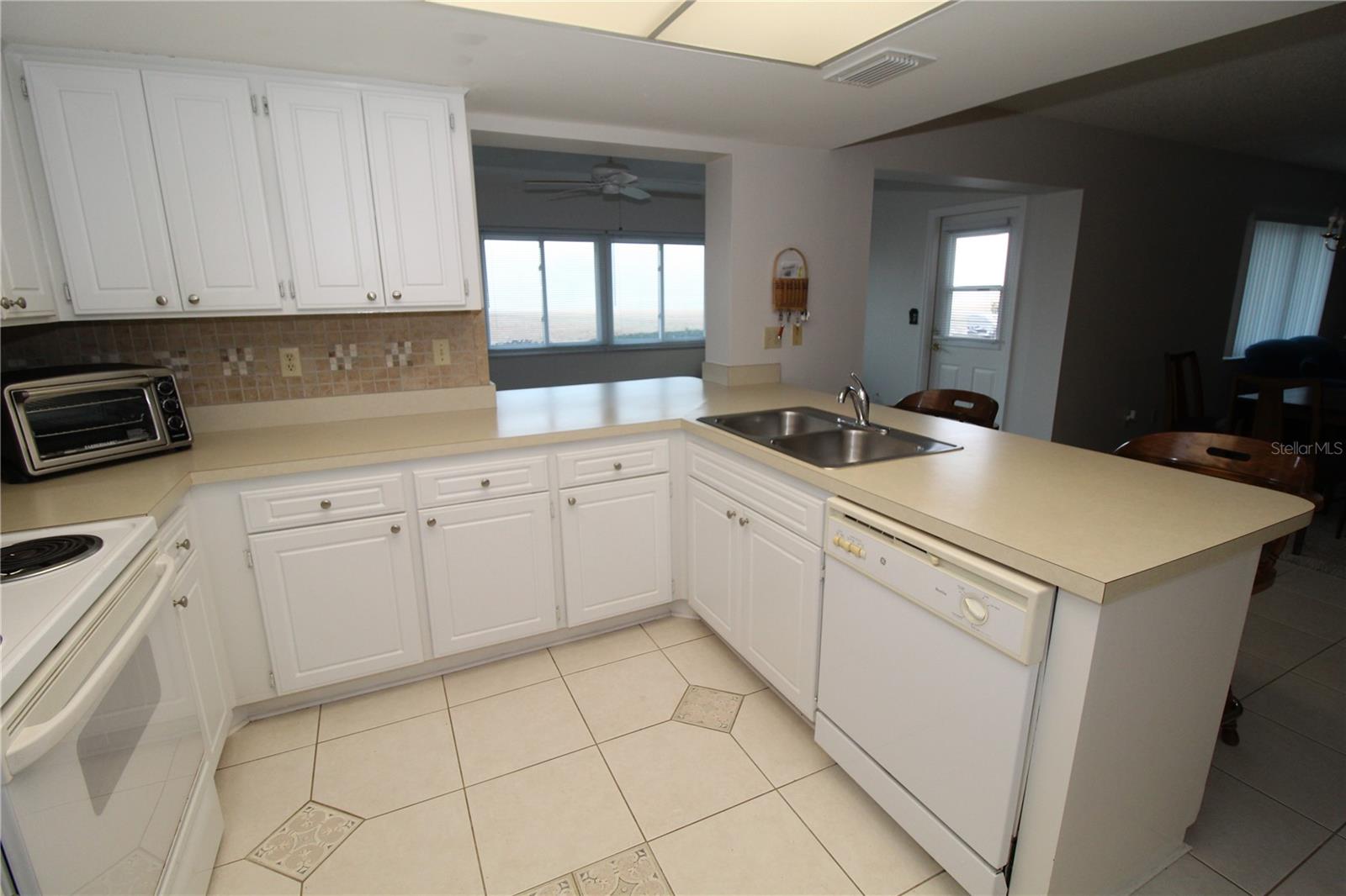 HIGHGATE F CONDO - Residential Lease