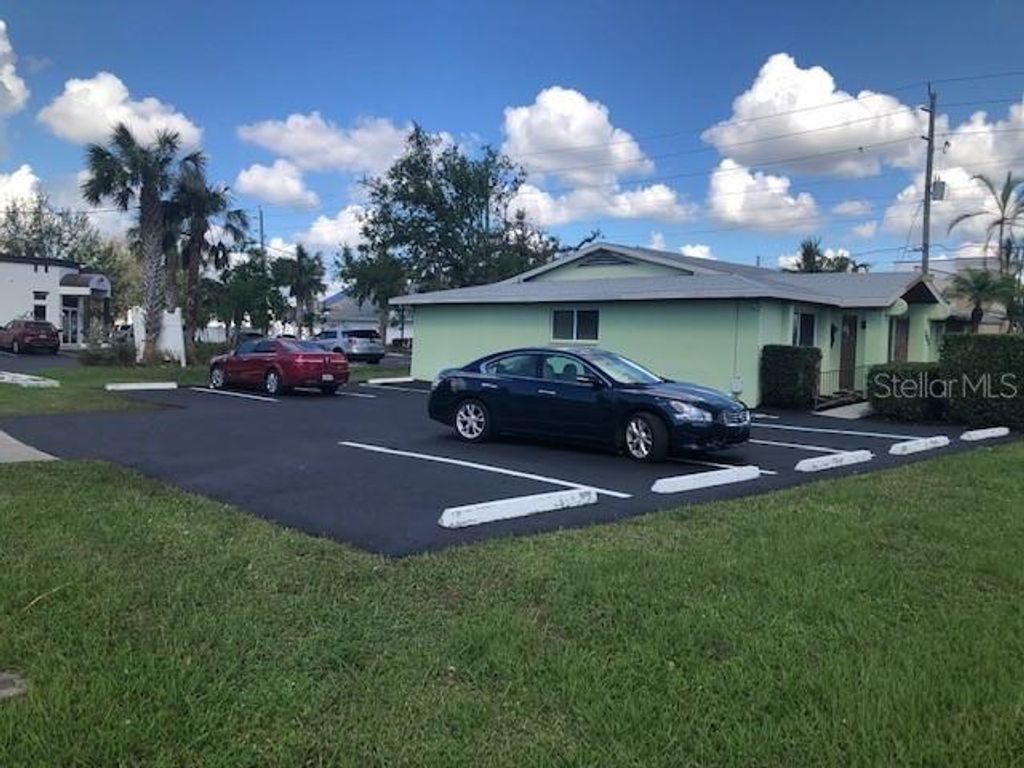 Photo of 795 Crestview Circle NW, Port Charlotte, FL 33948 (MLS # C7518478)