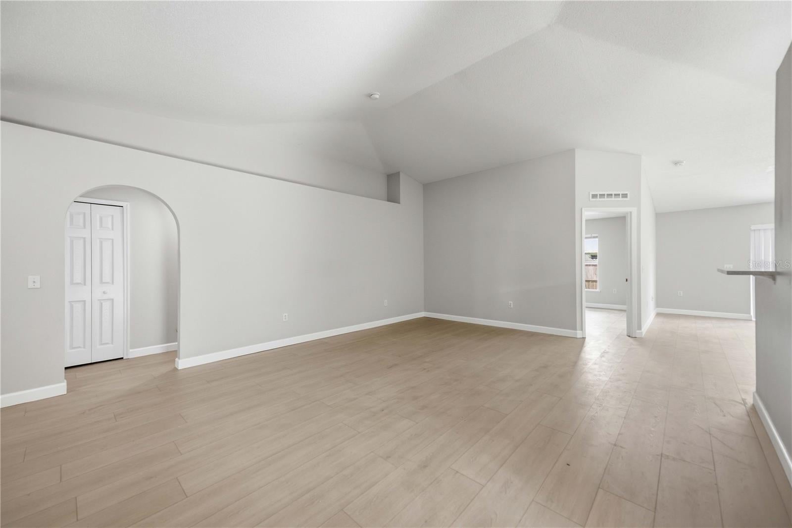 3947 WARBLER DRIVE
