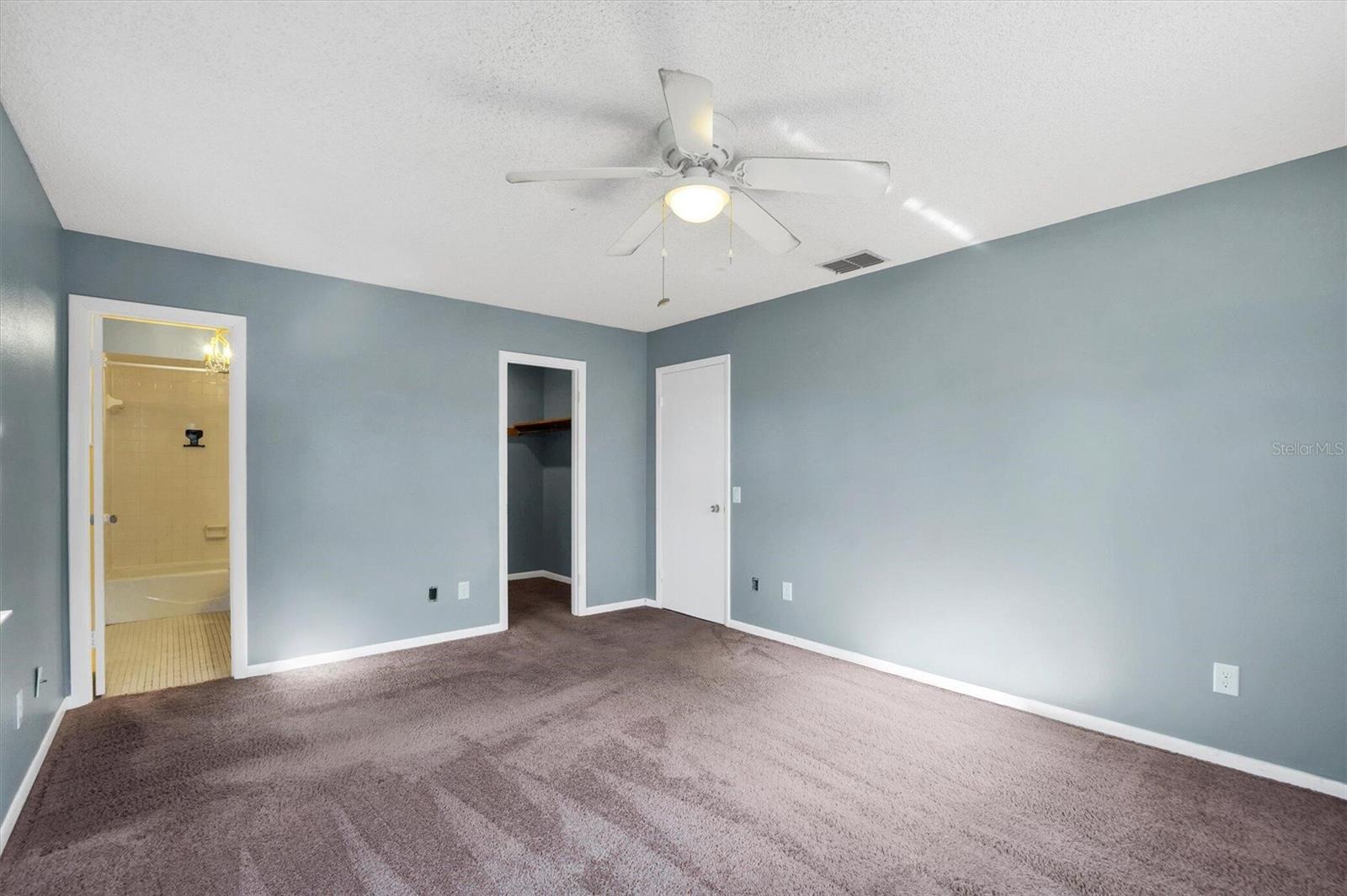 EMERALD ACRES - Residential