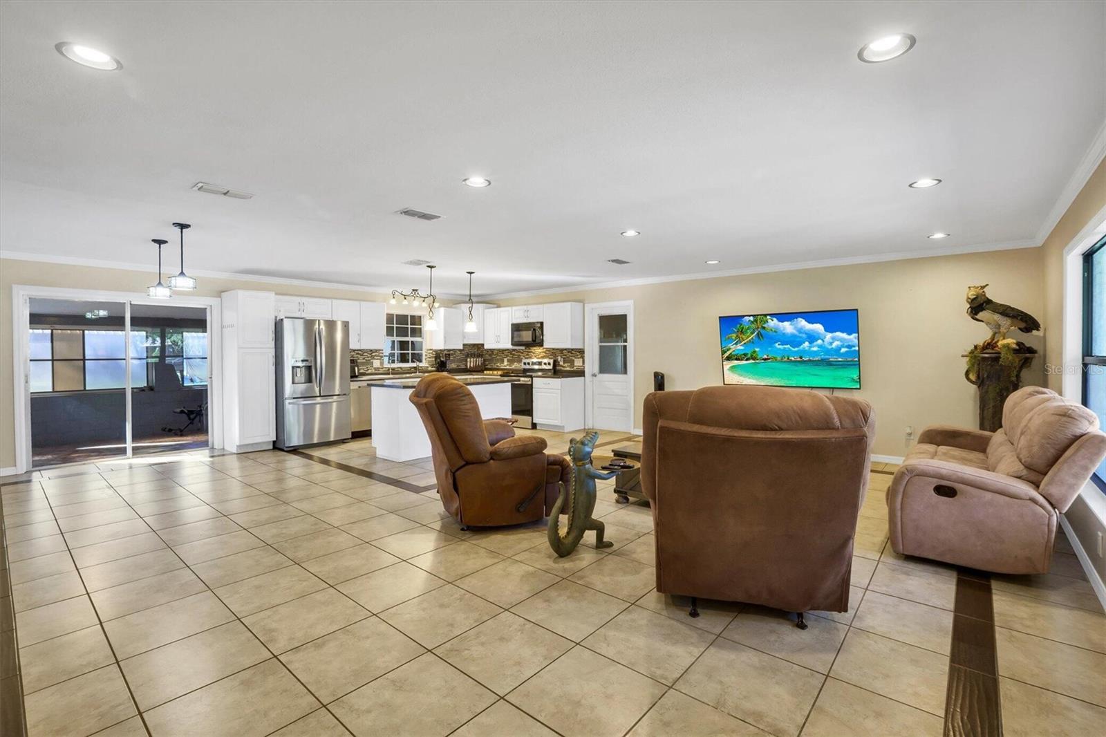 EMERALD ACRES - Residential