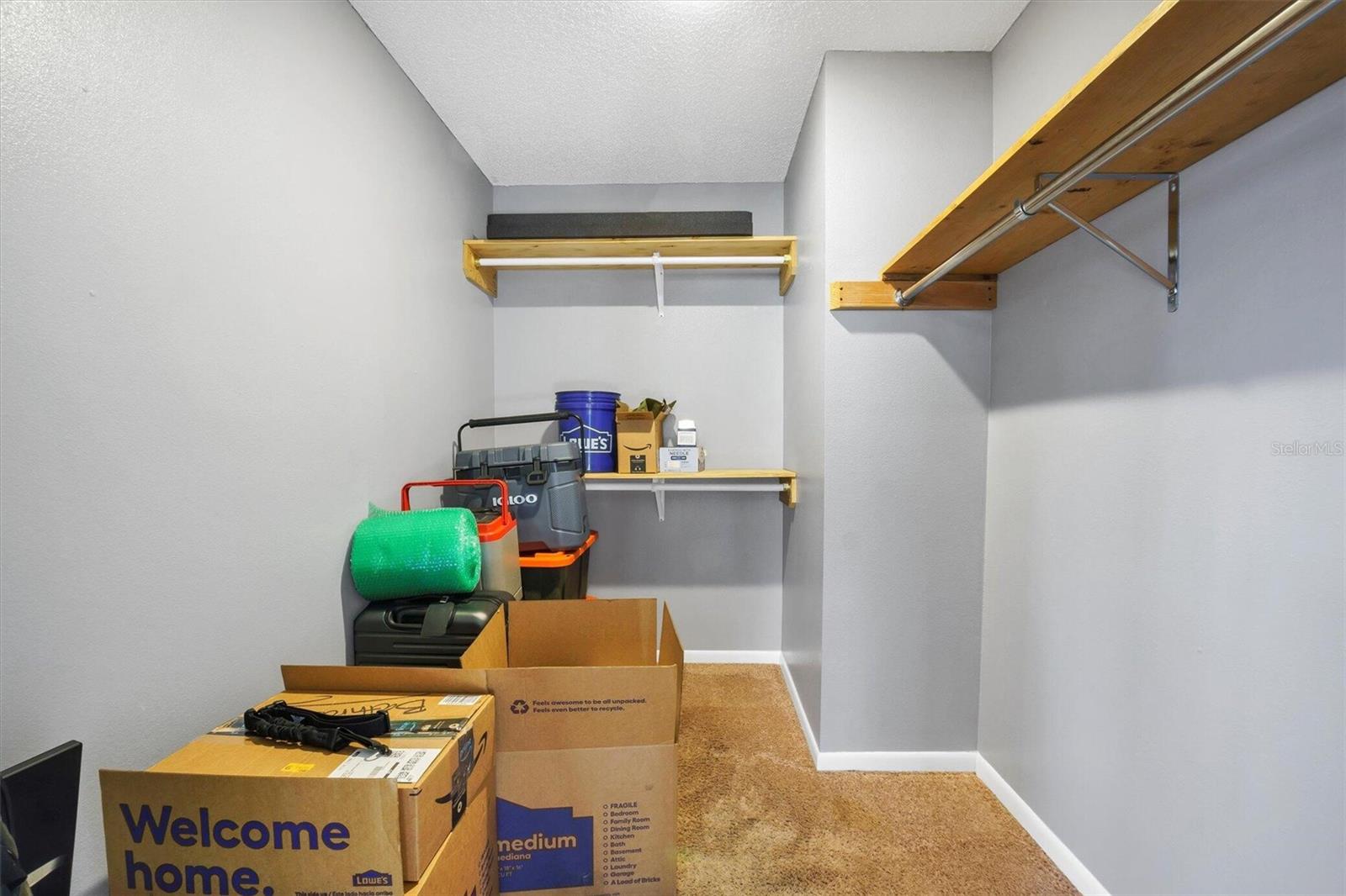 EMERALD ACRES - Residential