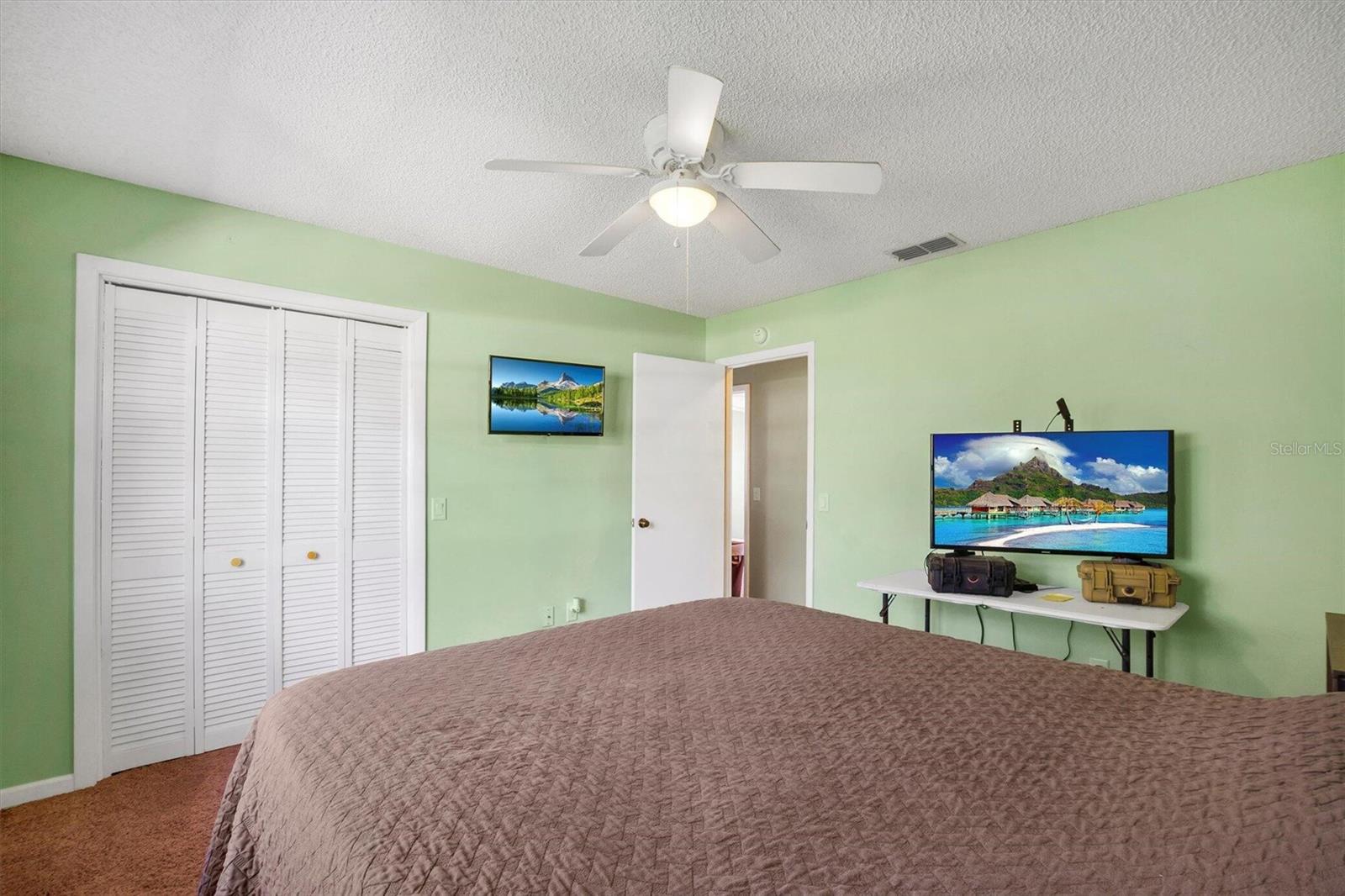 EMERALD ACRES - Residential