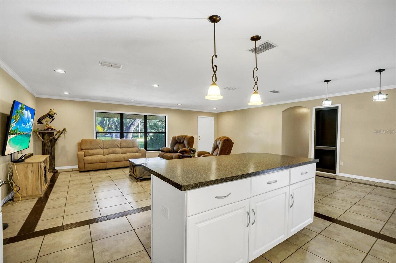 EMERALD ACRES - Residential