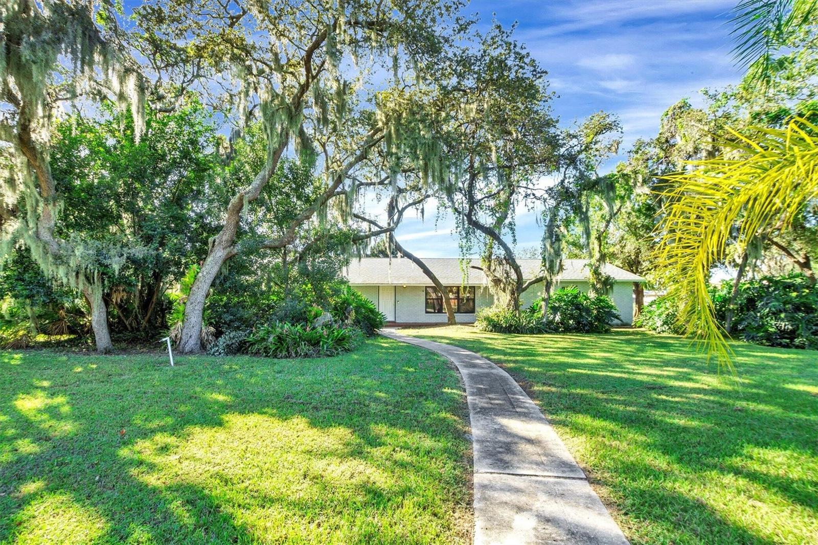 EMERALD ACRES - Residential